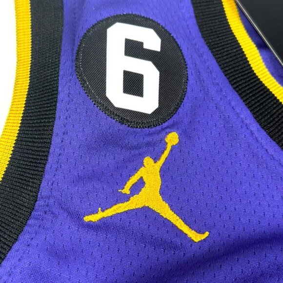 Nike Lebron James Lakers 2022-2023 Statement Edition Adult Jersey - Picture 4 of 8